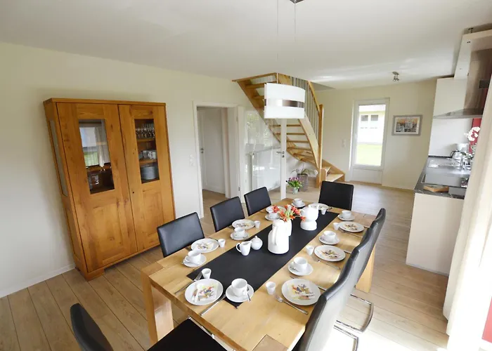 Casa vacanze Reetdachhaus 3, Inkl 2 Parkplaetze